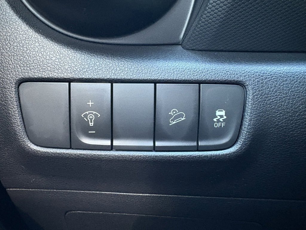 Used 2022 Hyundai Kona N Line image 13