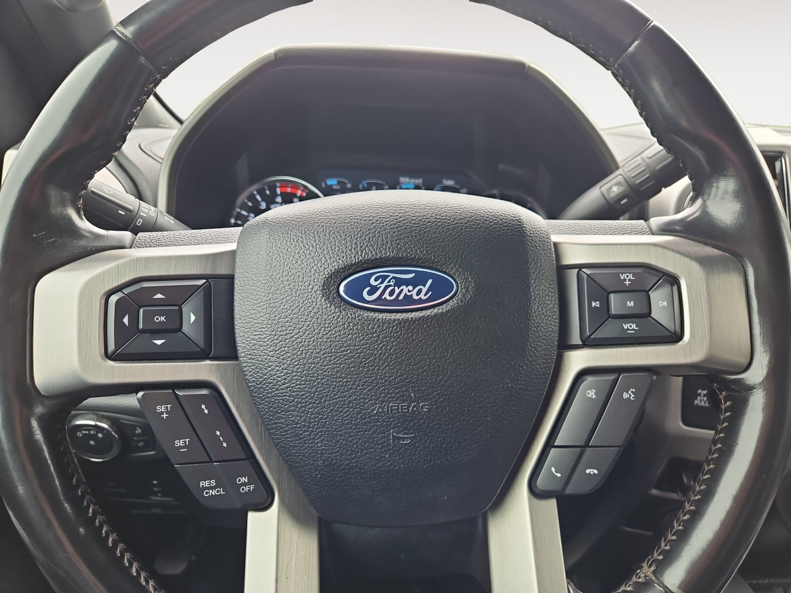 Used 2020 Ford F250 Platinum AWD/4WD image 12