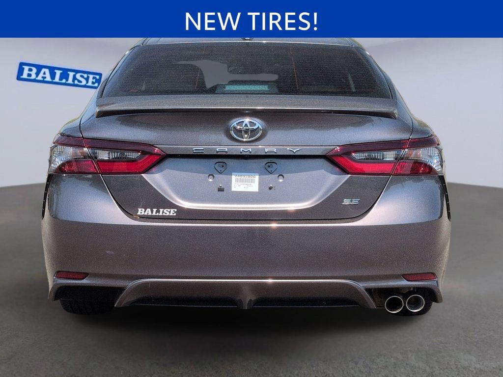 Used 2024 Toyota Camry SE FWD image 5
