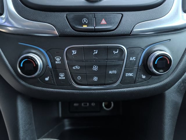 Used 2022 Chevrolet Equinox LT AWD/4WD image 19