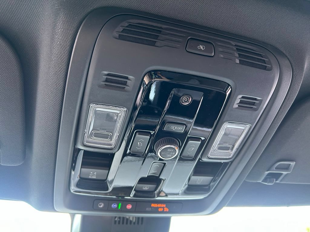 New 2026 Chevrolet Tahoe High Country AWD/4WD image 65