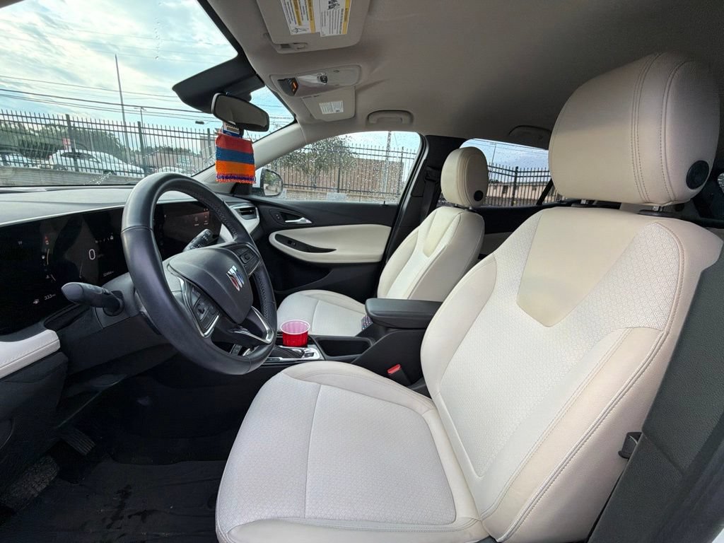 Certified 2024 Buick Encore GX Preferred w/ Comfort Package AWD/4WD image 9