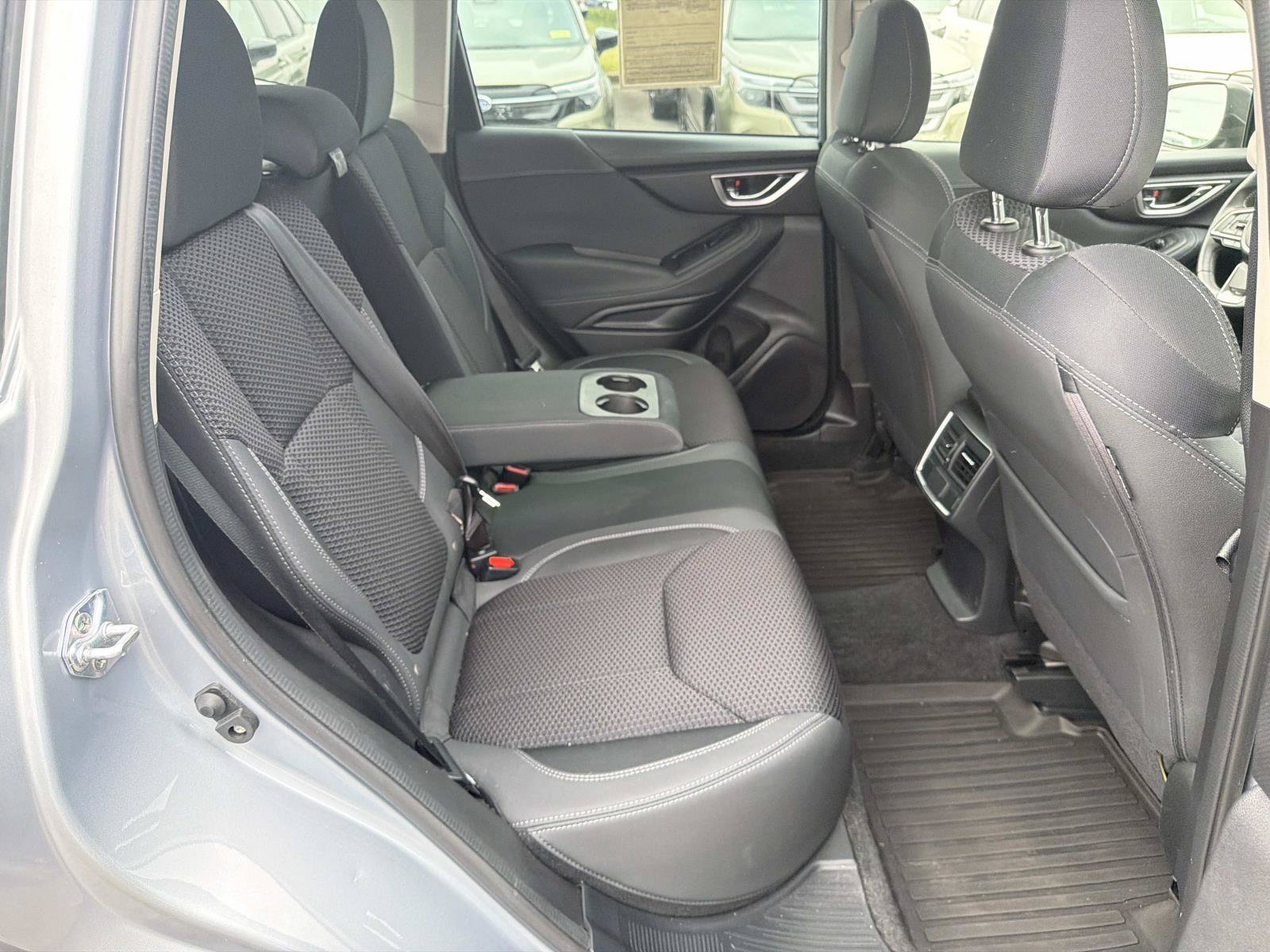 Certified 2023 Subaru Forester Premium AWD/4WD image 17