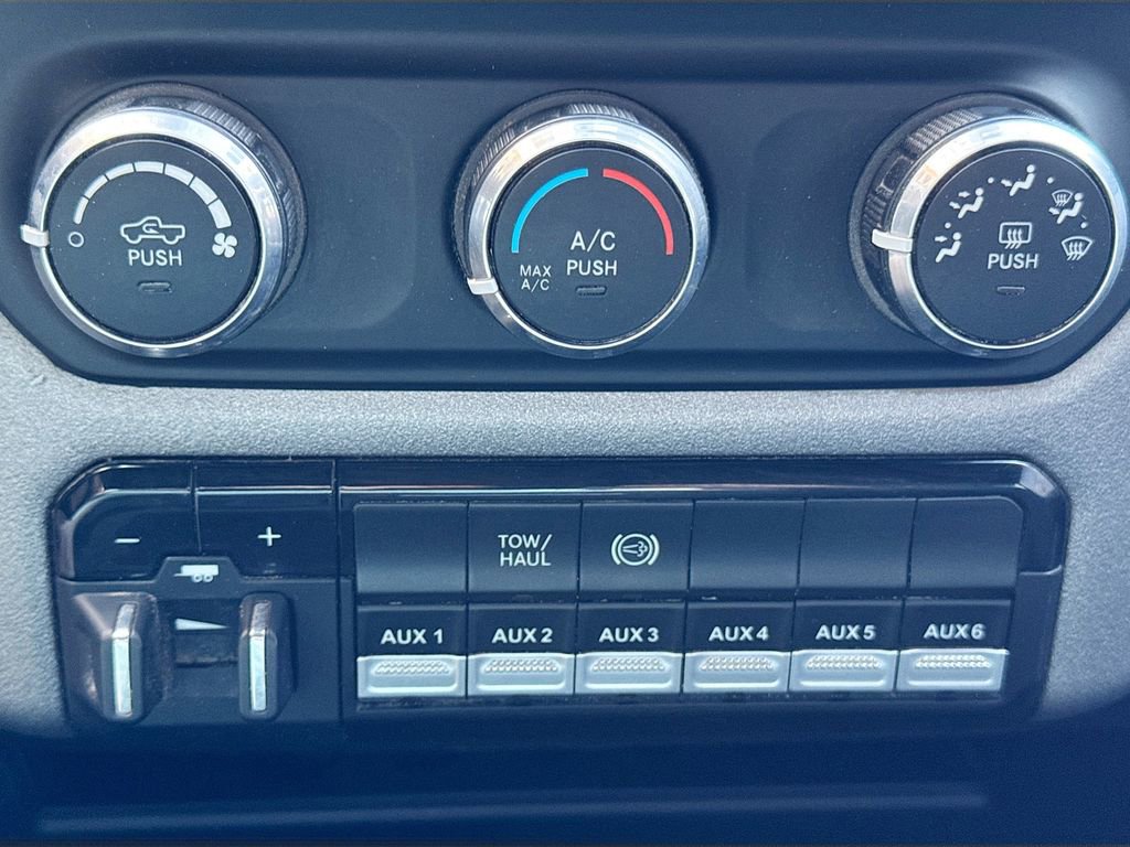 Used 2023 RAM 2500 Tradesman AWD/4WD image 18