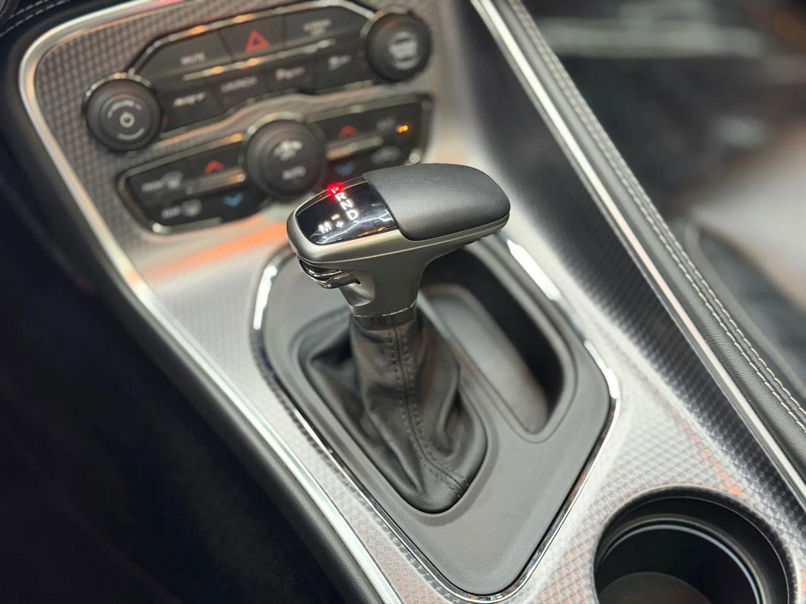 Used 2019 Dodge Challenger SRT Hellcat Redeye image 21