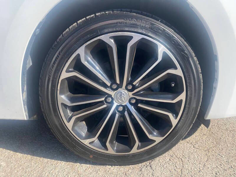 Used 2016 Toyota Corolla S FWD image 9