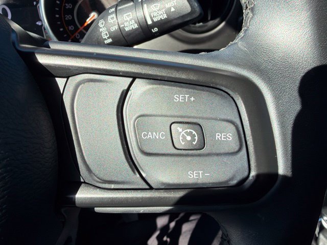Used 2022 Jeep Wrangler Sport AWD/4WD image 17
