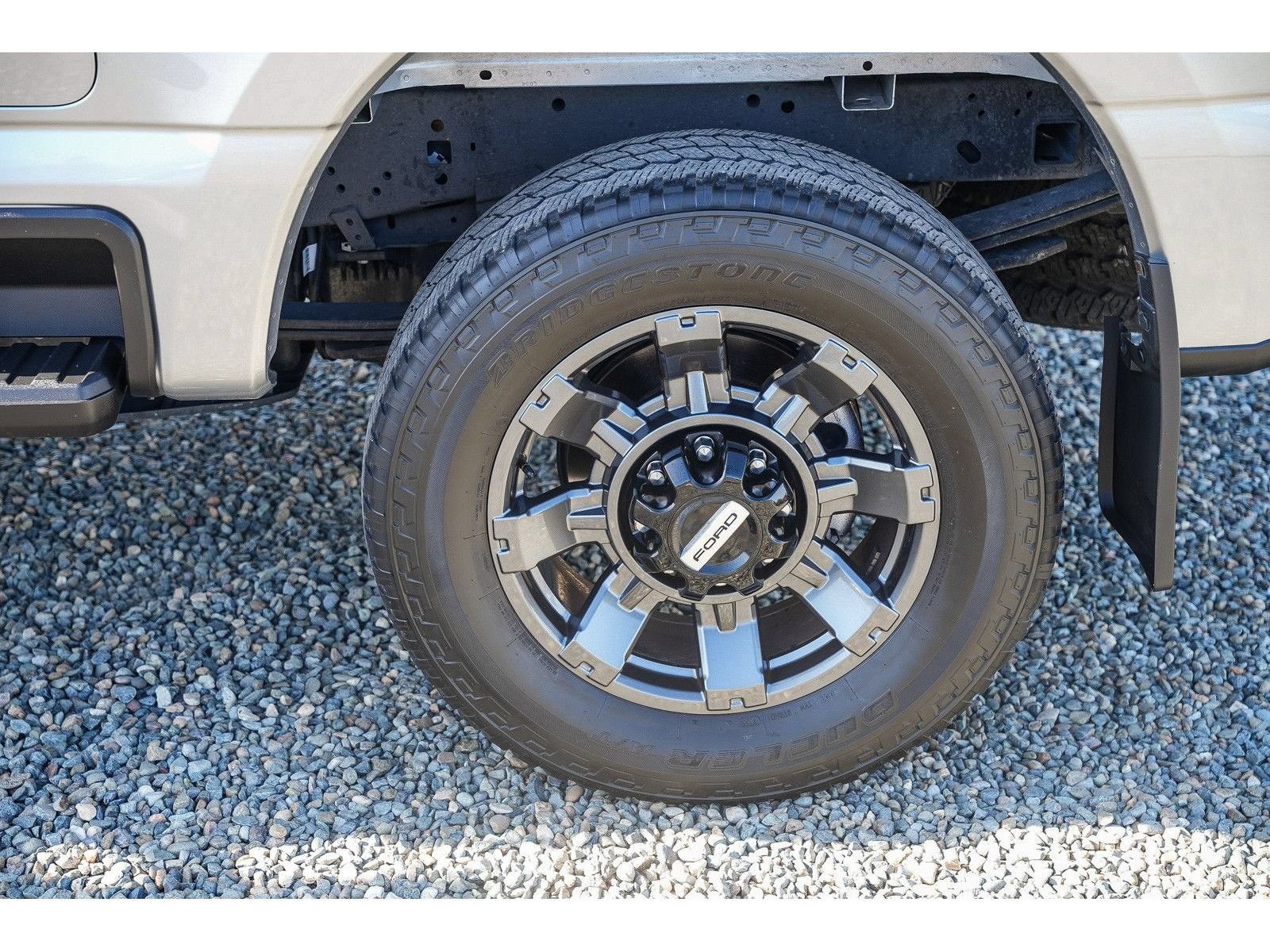 Used 2023 Ford F250 Lariat w/ Sport Appearance Package AWD/4WD image 11