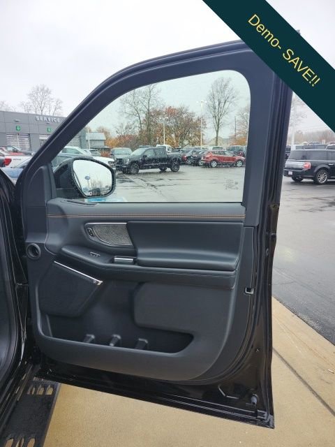 New 2025 Ford Expedition Tremor image 17