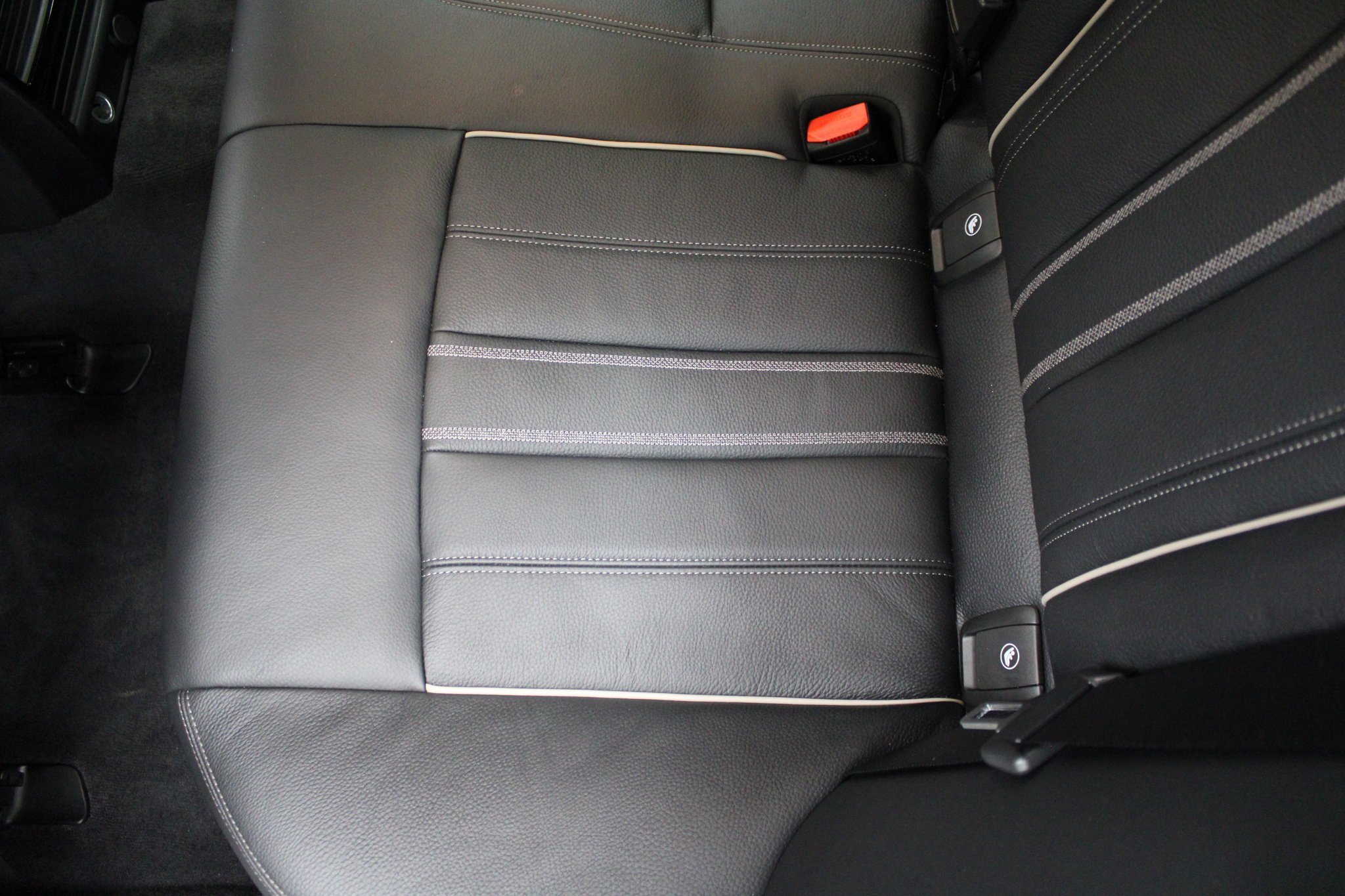 Used 2019 BMW 530i w/ Convenience Package image 22