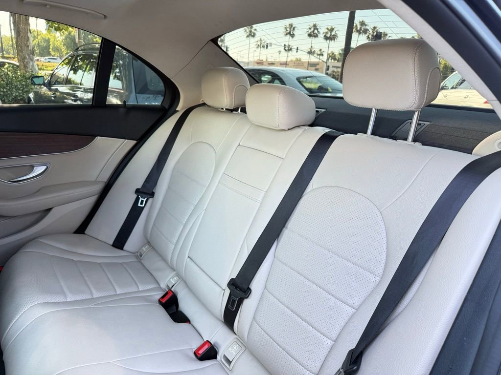 Used 2021 Mercedes-Benz C 300 Sedan image 14