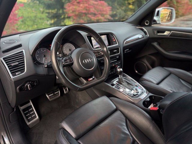 Used 2016 Audi SQ5 Premium Plus w/ Technology Package AWD/4WD image 11