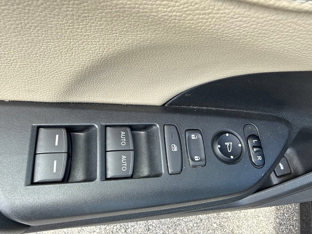 Used 2016 Honda Civic Touring image 17
