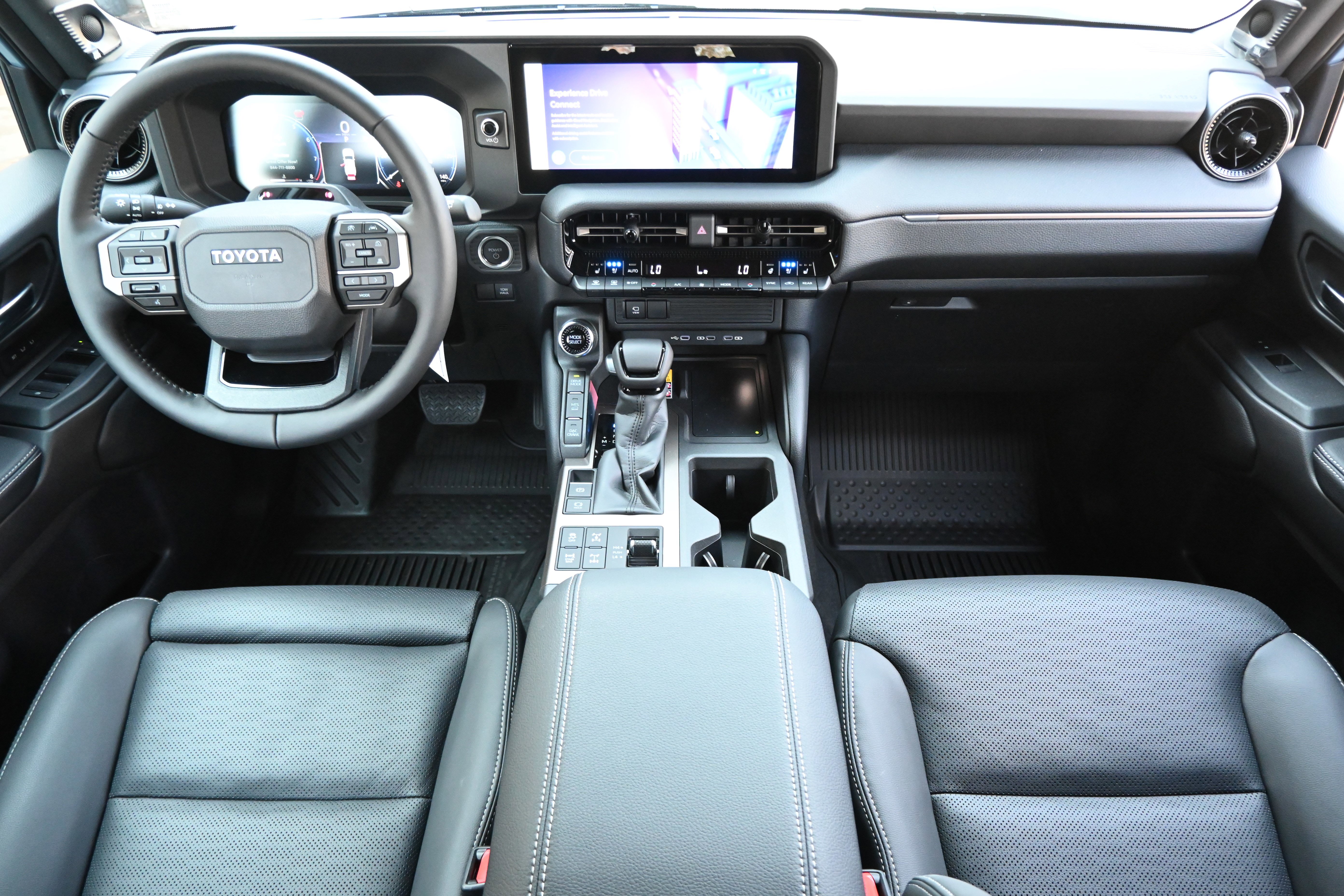 Used 2025 Toyota Land Cruiser w/ Premium Package image 29