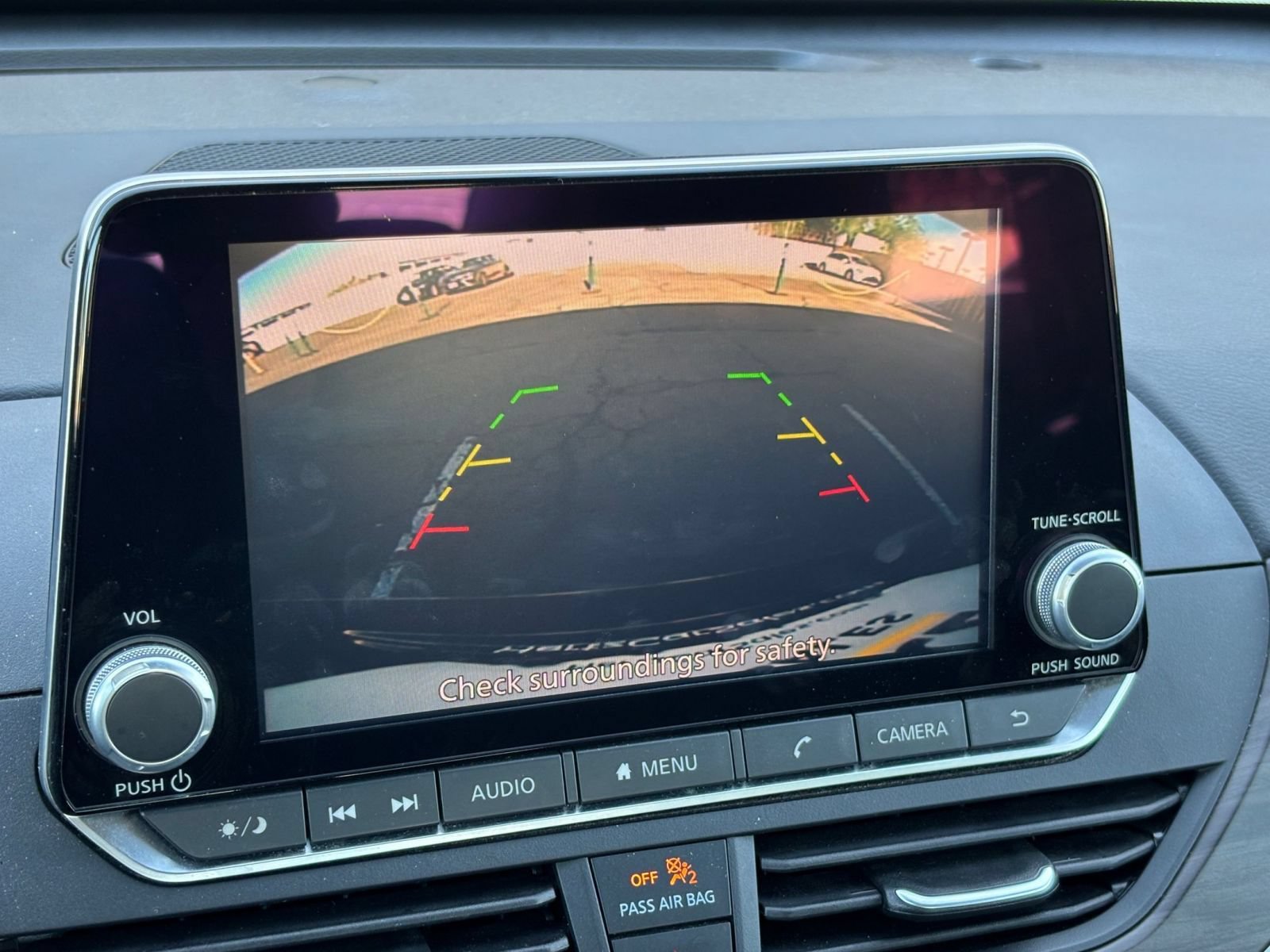 Used 2025 Nissan Altima 2.5 SV FWD image 23