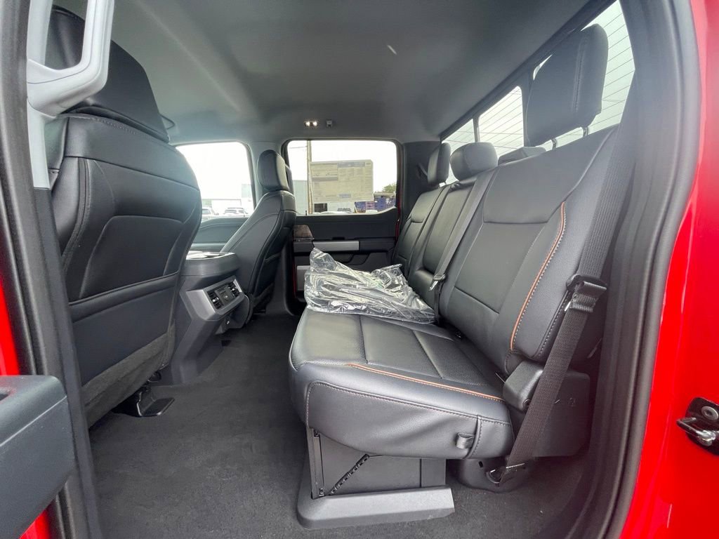 New 2026 Ford F250 Lariat w/ Chrome Package image 20