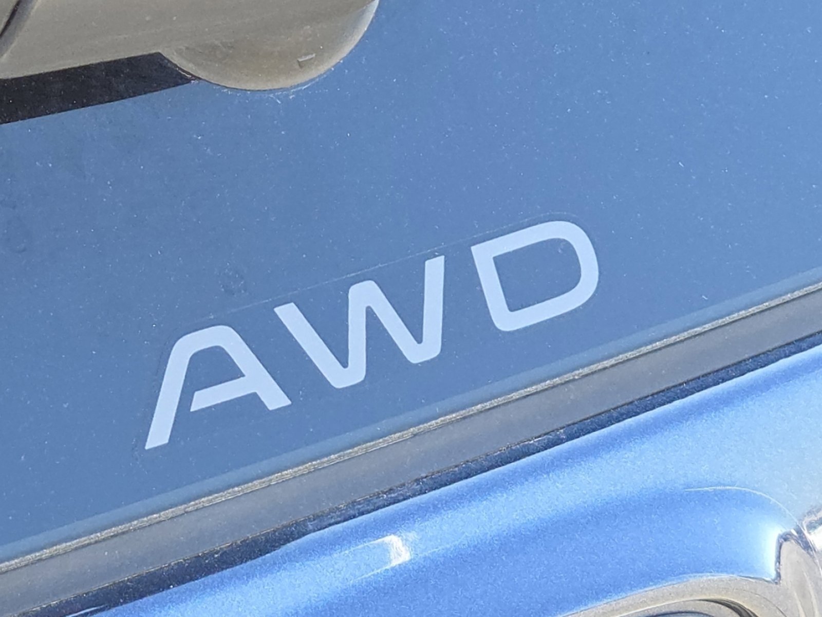 Used 2025 Honda CR-V LX image 9