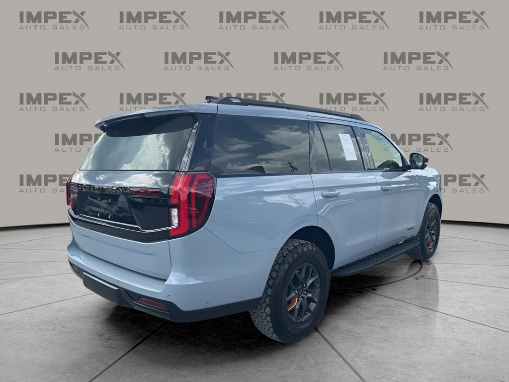 Used 2025 Ford Expedition Tremor AWD/4WD image 5