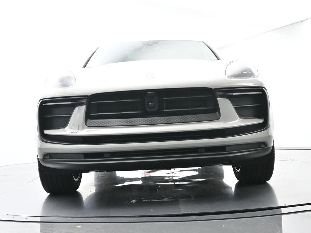 Certified 2026 Porsche Macan Turbo AWD/4WD image 56