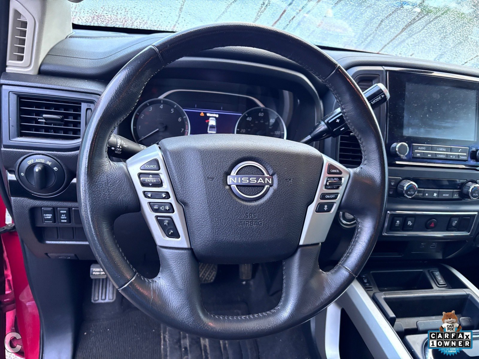 Used 2024 Nissan Titan SV w/ SV Convenience Package RWD image 19