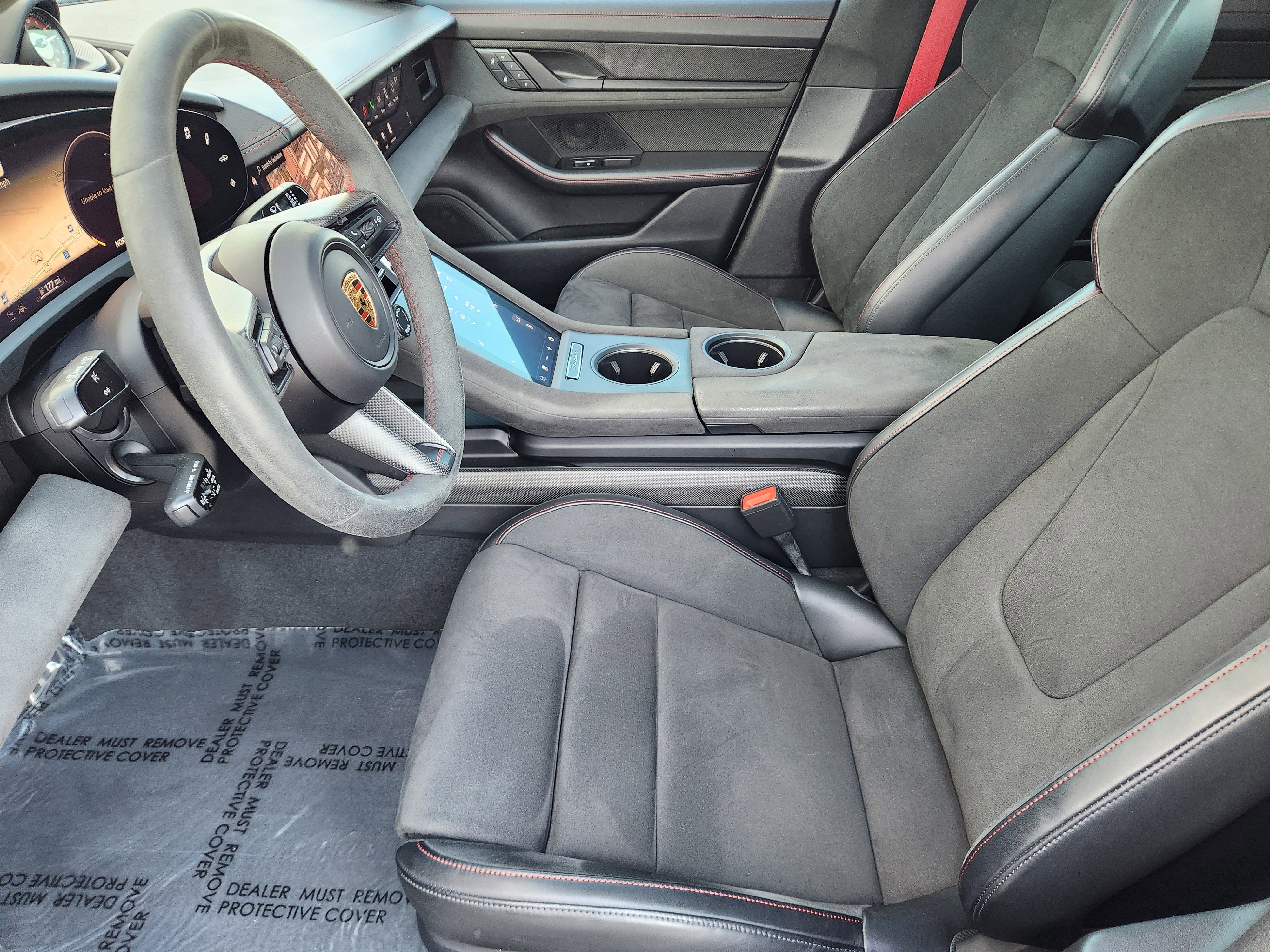 Used 2023 Porsche Taycan GTS image 11