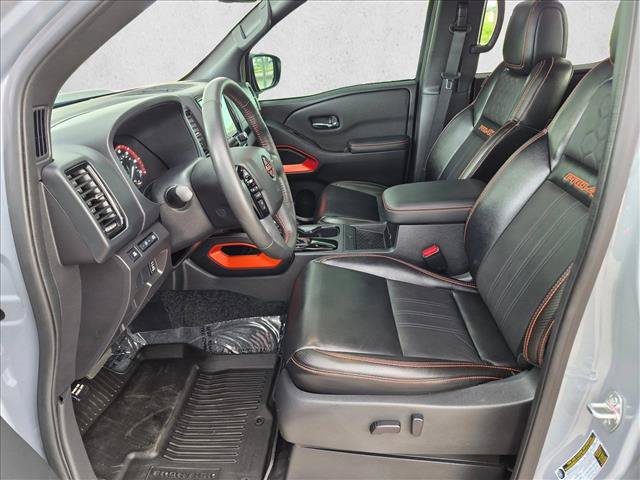 Used 2023 Nissan Frontier PRO-4X w/ Pro-4X Premium Package AWD/4WD image 16
