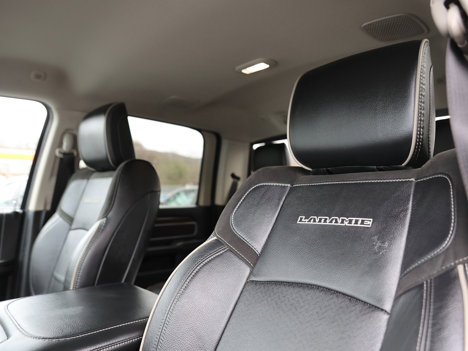 Used 2024 RAM 2500 Laramie w/ Safety Group image 21