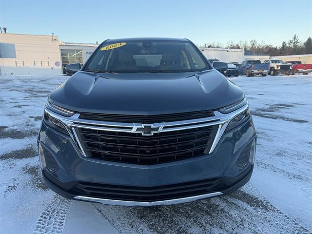 Used 2024 Chevrolet Equinox LT image 3