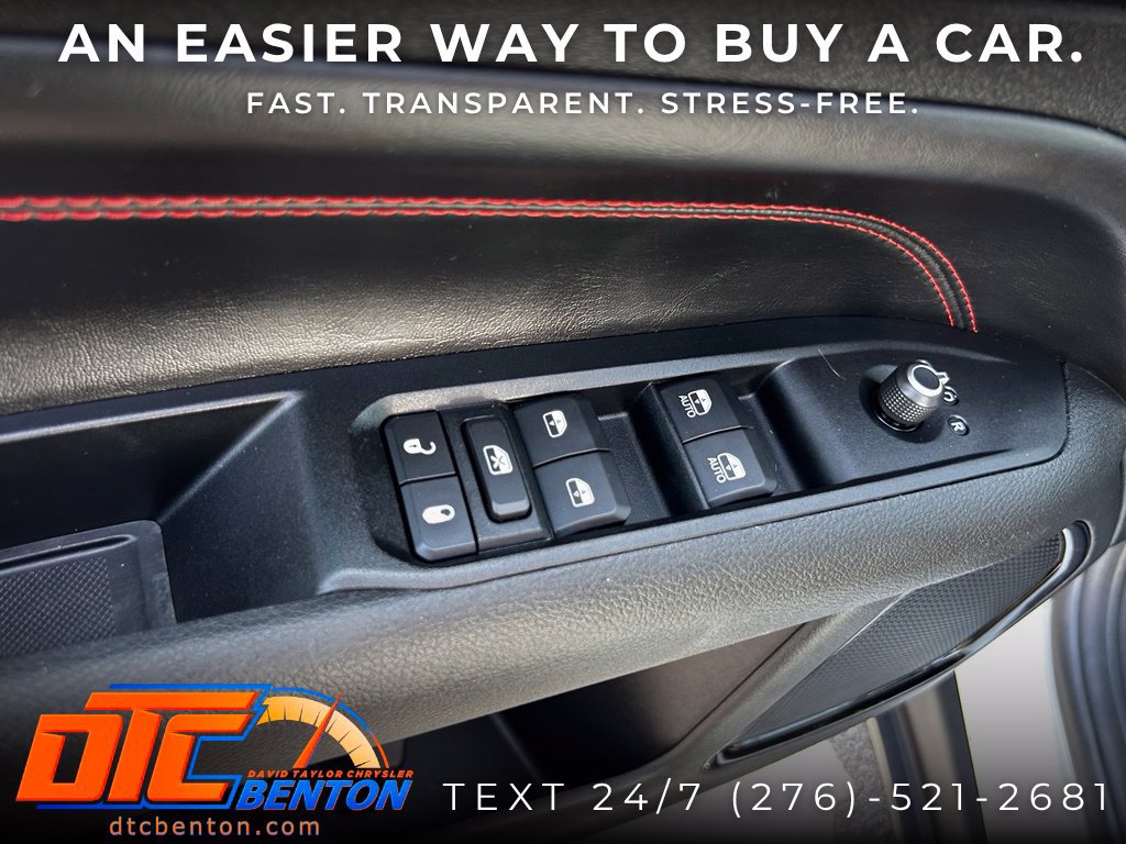 Used 2022 Jeep Compass Trailhawk w/ Trailer Tow Group AWD/4WD image 14