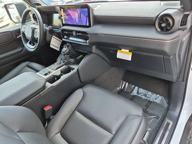 New 2027 Toyota Land Cruiser w/ Premium Package AWD/4WD image 34