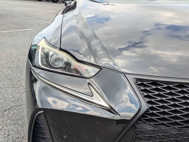 Used 2017 Lexus IS 200t F Sport w/ F Sport Package RWD image 11