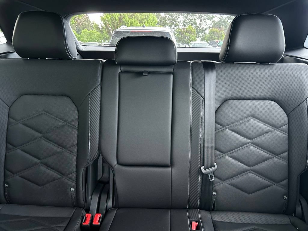 New 2026 Volkswagen Atlas Cross Sport SE FWD image 12