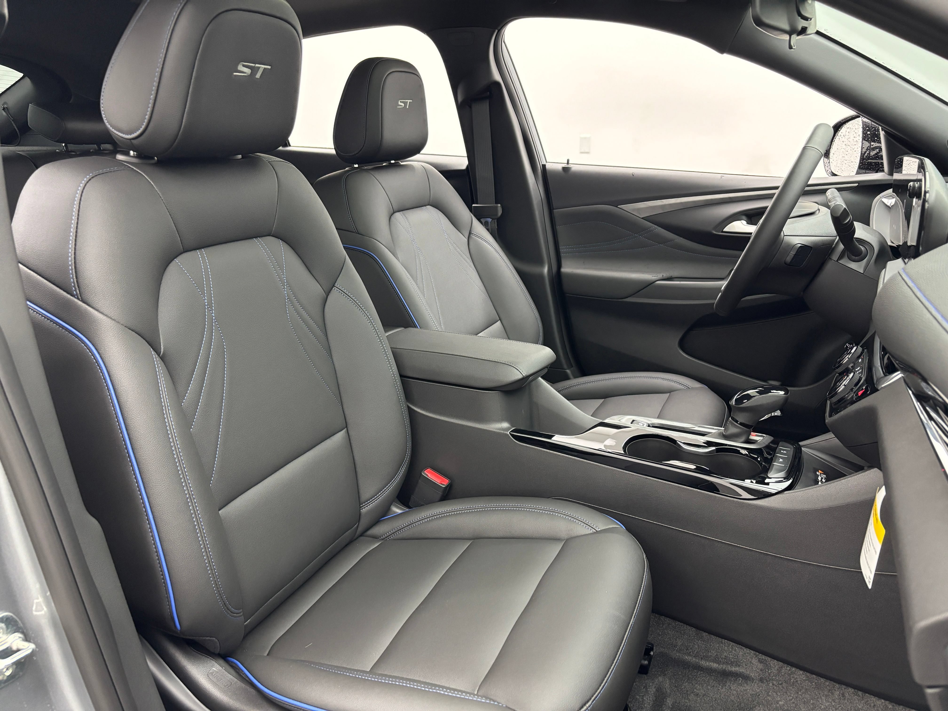 New 2026 Buick Envista Sport Touring w/ Convenience I Package FWD image 34