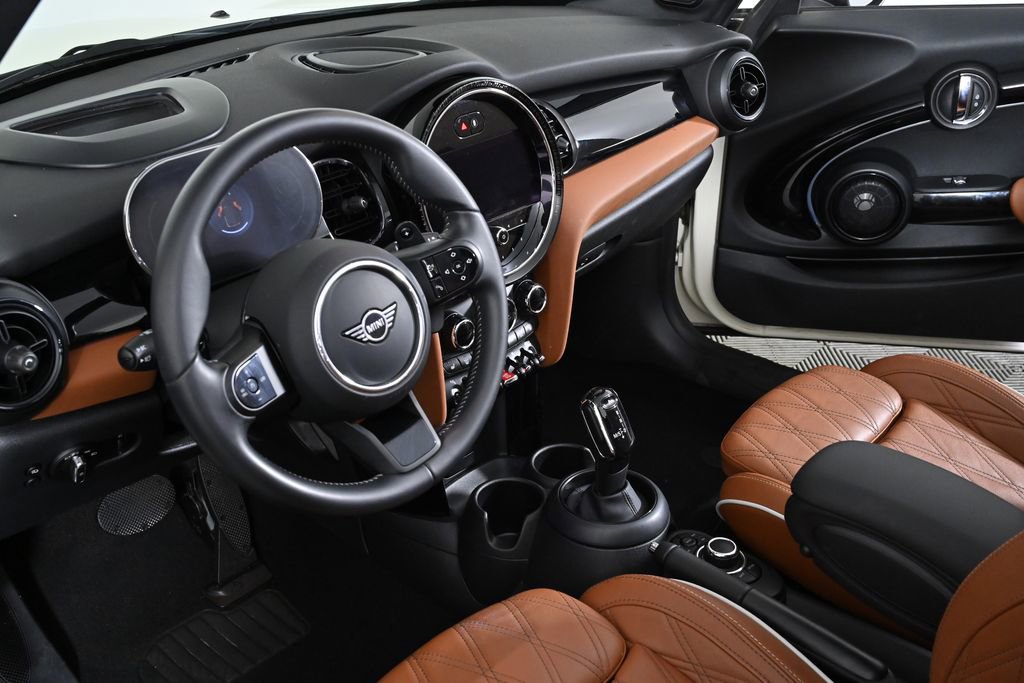 Certified 2023 MINI Cooper S image 16