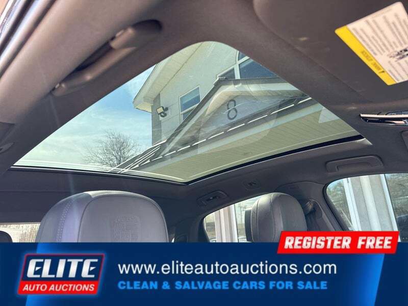 Used 2021 Porsche Cayenne Coupe AWD/4WD image 12
