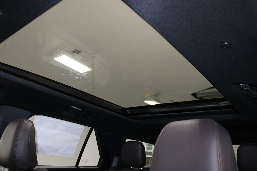 New 2026 Ford Explorer Platinum image 60