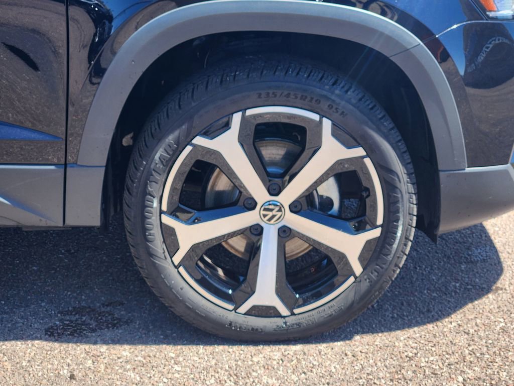 New 2025 Volkswagen Taos SEL AWD/4WD image 30