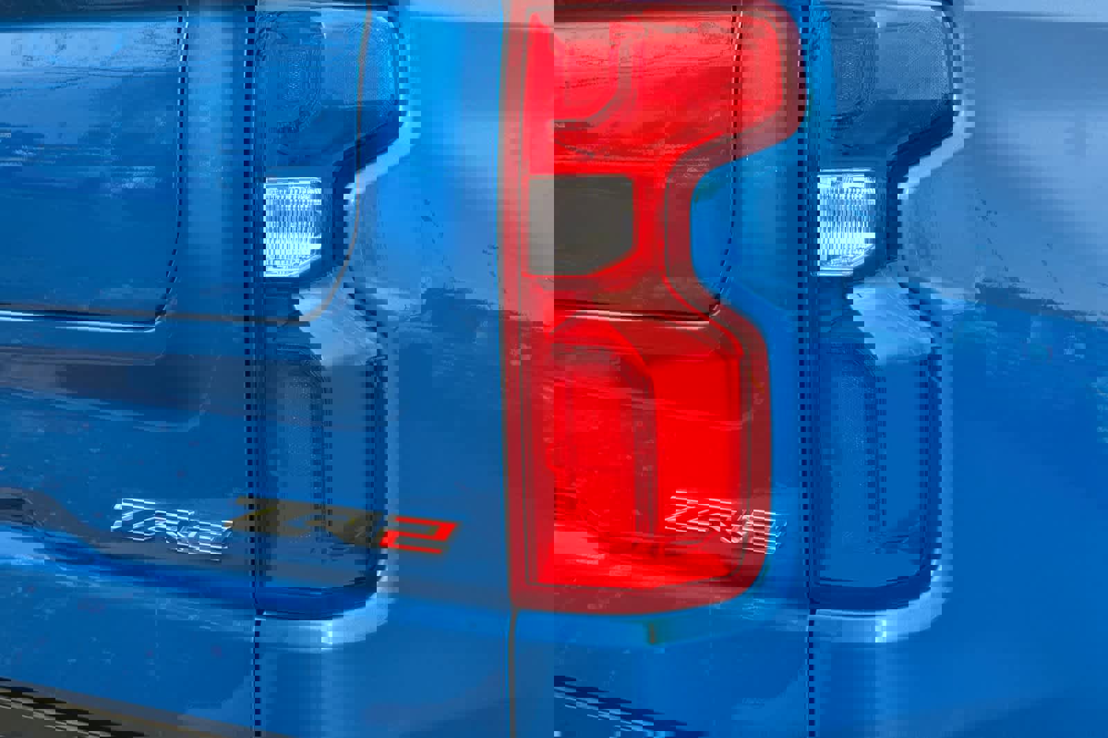 Used 2023 Chevrolet Silverado 1500 ZR2 w/ Technology Package image 27