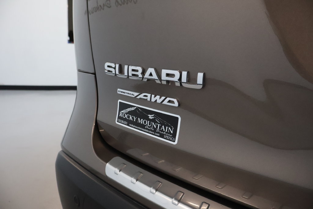 Used 2022 Subaru Ascent Touring w/ Popular Package #2A AWD/4WD image 11