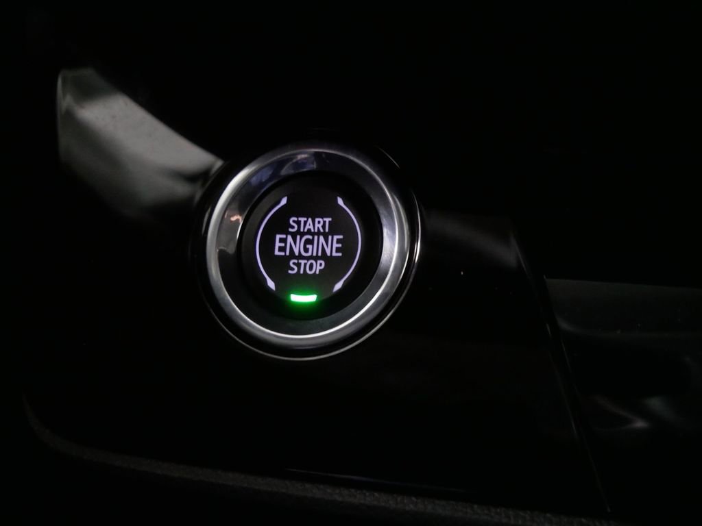 Used 2025 Buick Envision Preferred image 24