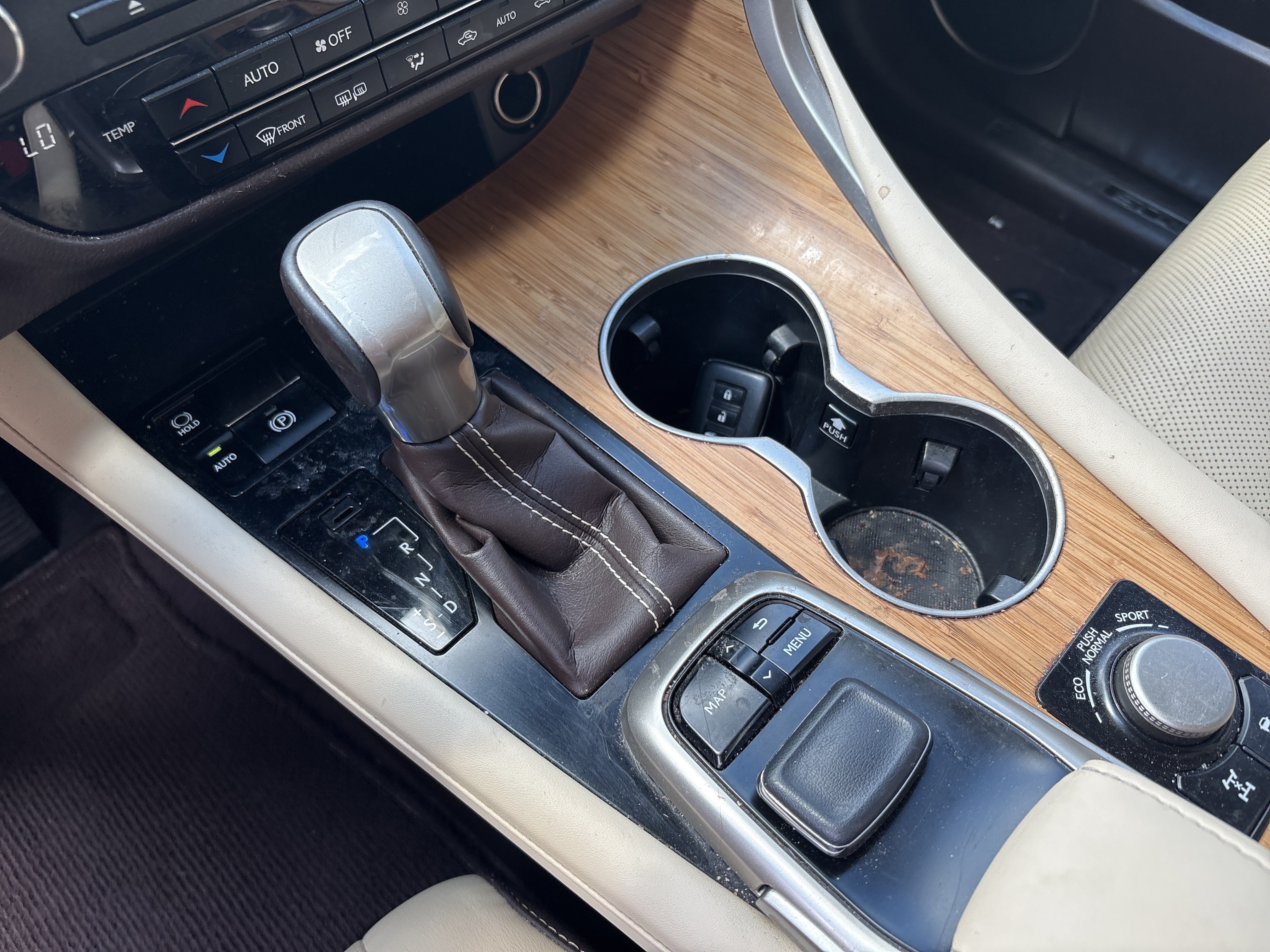 Used 2018 Lexus RX 350L AWD image 26