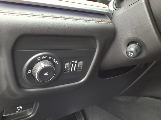 Certified 2023 Jeep Grand Cherokee L Summit AWD/4WD image 24