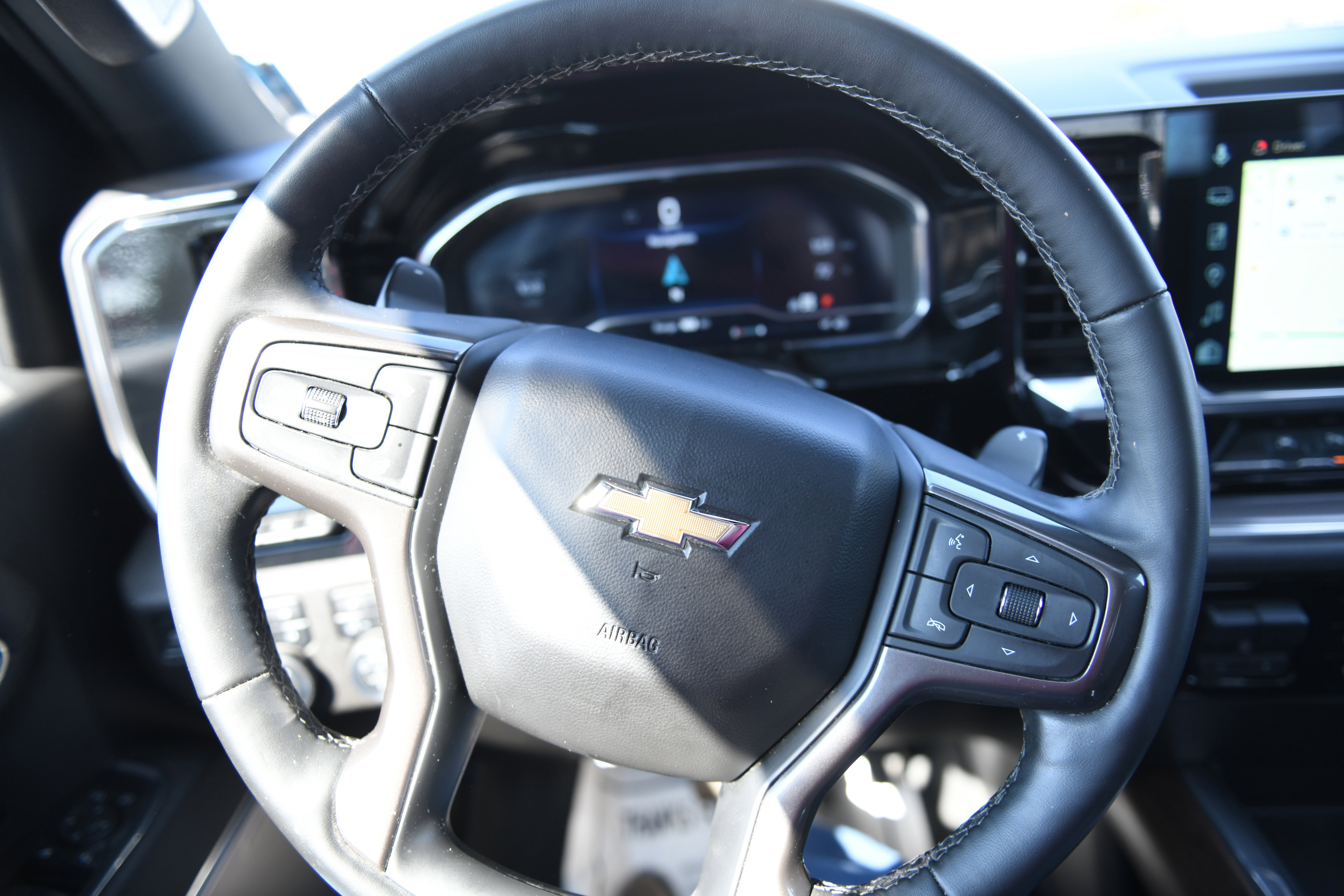 Used 2024 Chevrolet Silverado 1500 High Country w/ Technology Package image 23