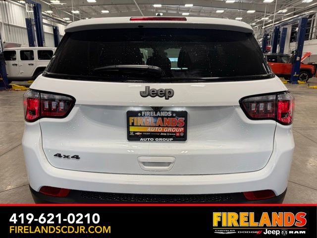New 2026 Jeep Compass Latitude image 4