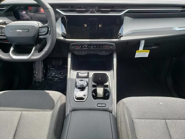 New 2026 Jeep Cherokee Laredo AWD/4WD image 8
