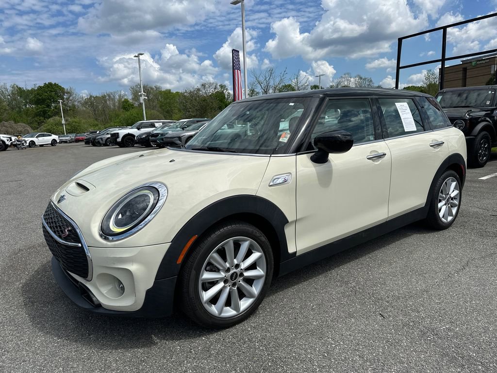 Used 2023 MINI Cooper Clubman S FWD image 3