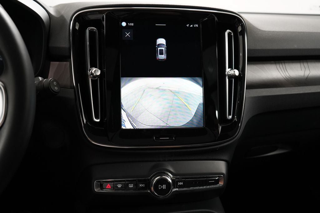 Used 2023 Volvo XC40 Recharge Ultimate AWD/4WD image 30