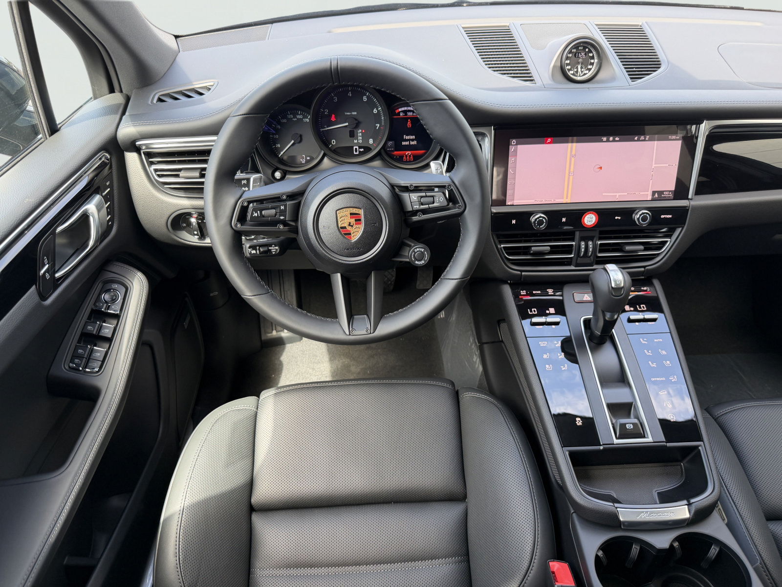 New 2026 Porsche Macan AWD/4WD image 15