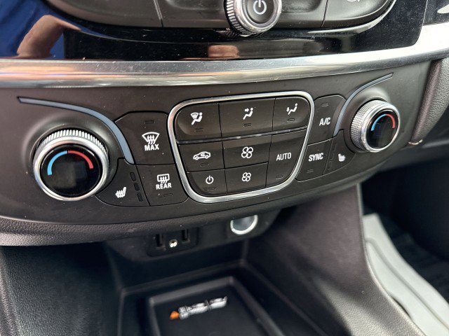 Certified 2023 Chevrolet Traverse LT image 16