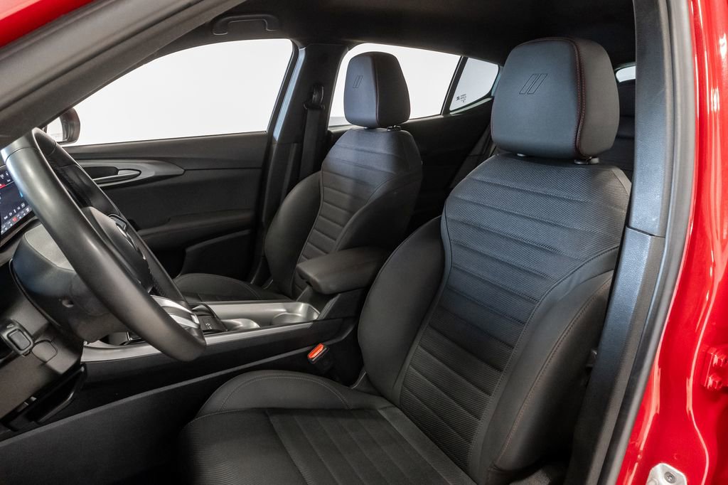 Used 2024 Dodge Hornet GT image 10